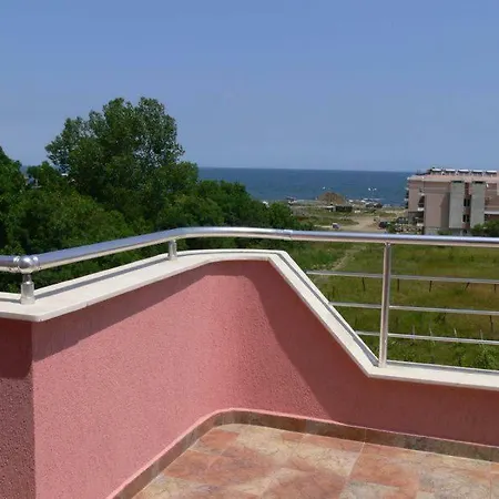 свети кирил 3* Lozenec