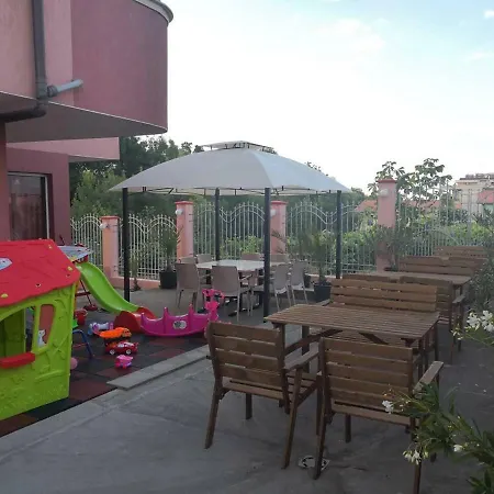 свети кирил 3*