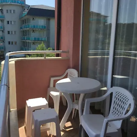 свети кирил Vendégház