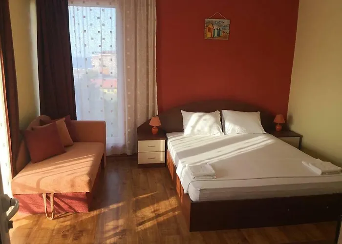 свети кирил 게스트하우스 3*