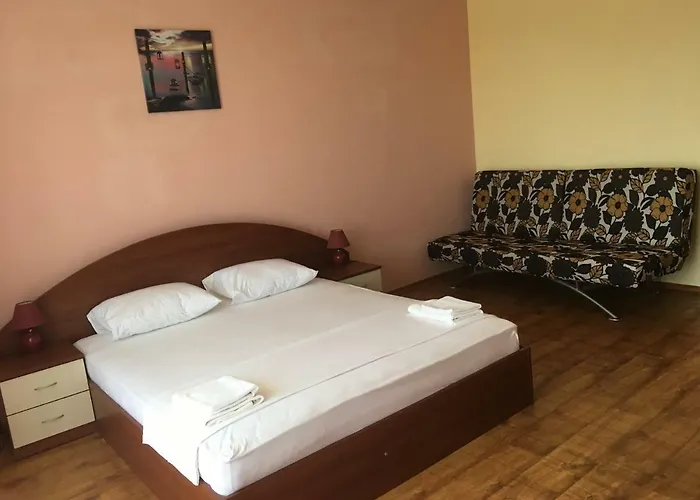 свети кирил 게스트하우스 3*