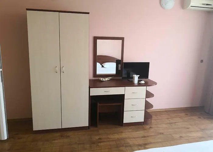 свети кирил 게스트하우스 로제넷츠